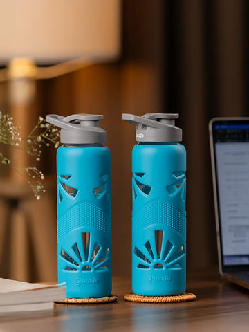 Set of 2 Borosilicate Glass Water Bottle with Protective Silicone Sleeve, 750ml (Blue)