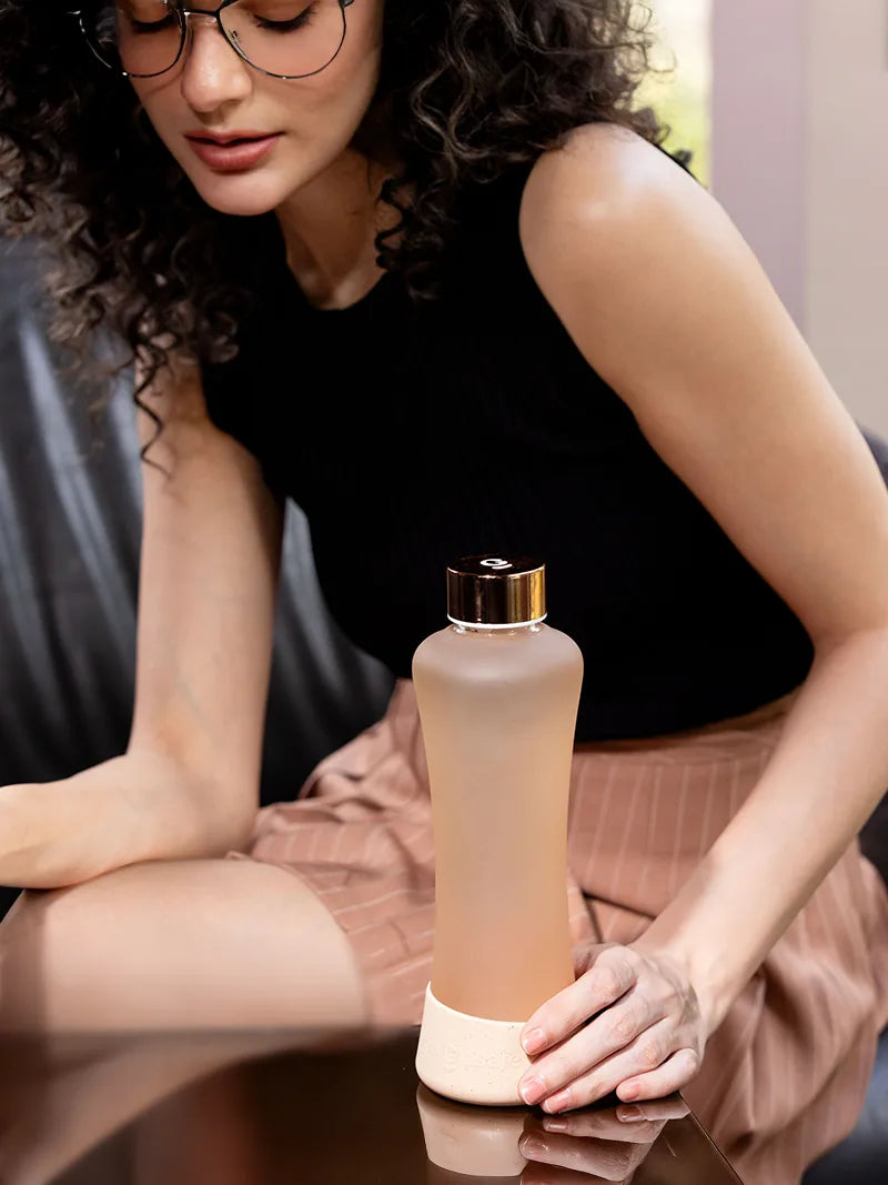 Glasafe SYP Premium Borosilicate Glass Water Bottle with Anti-Slip Silicone Base - 550ml (Bisque)