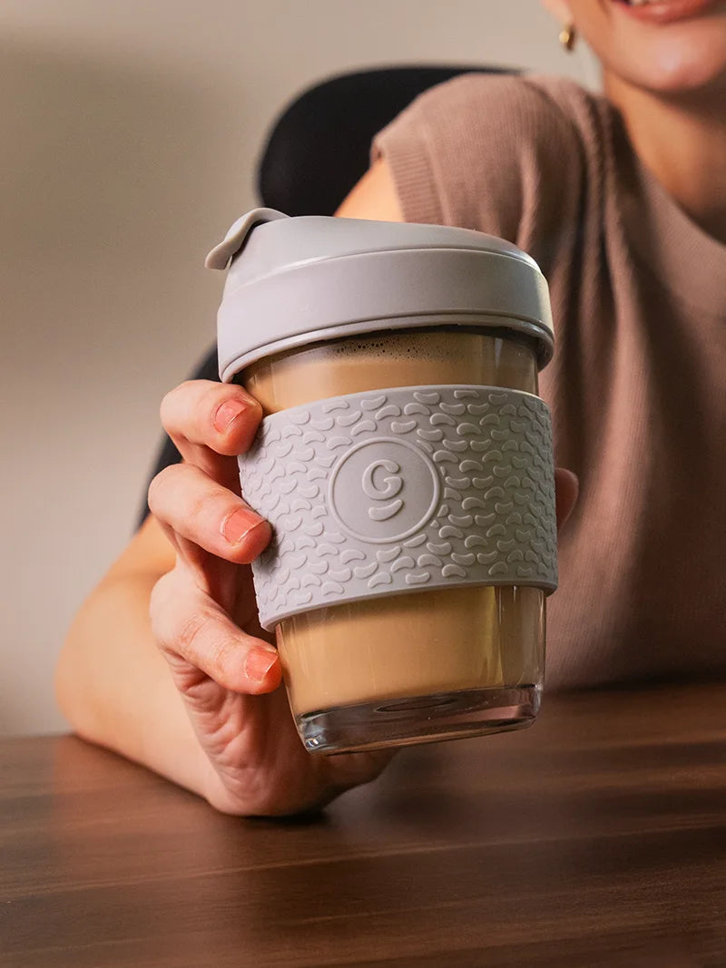 Borosilicate glass coffee mug with silicone grip