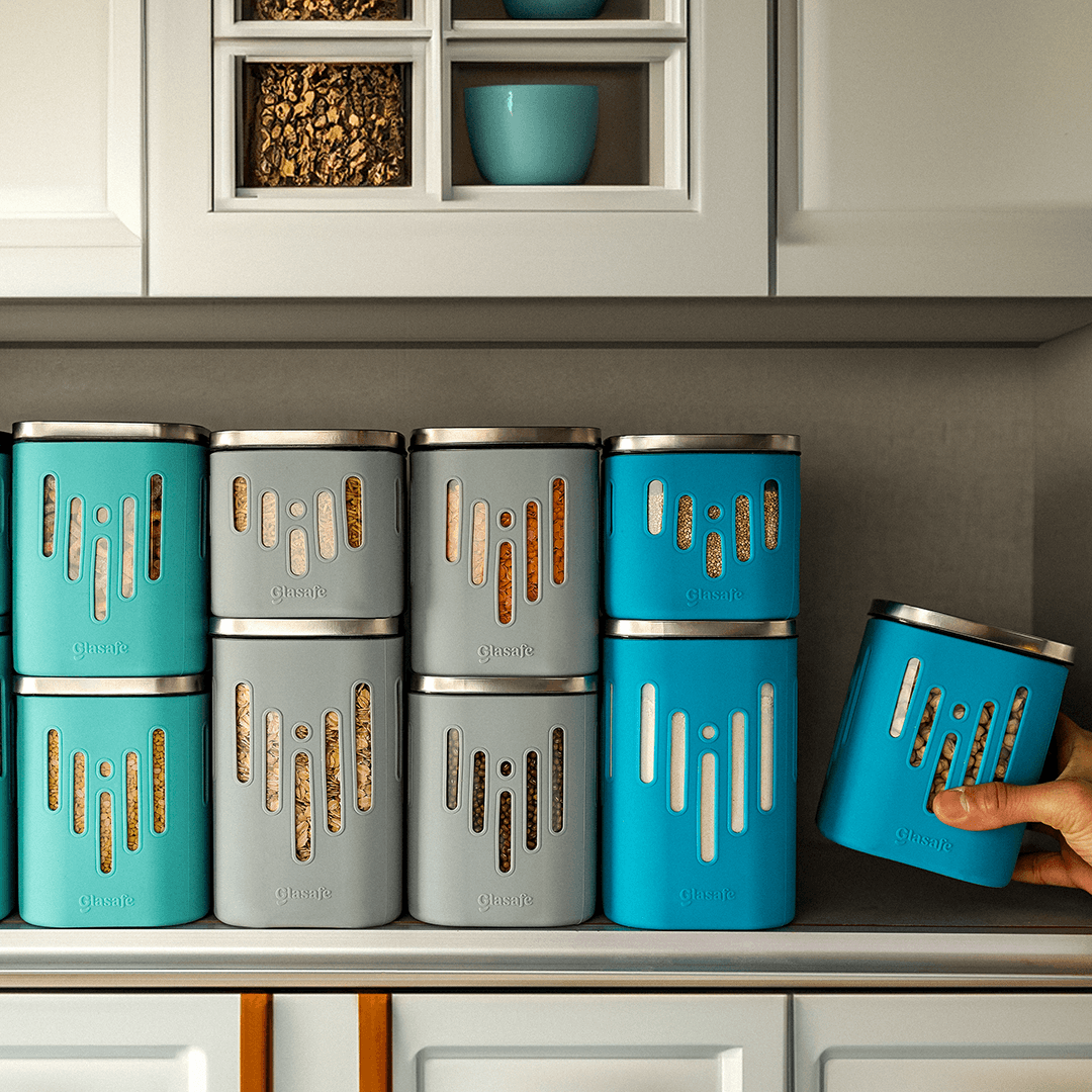 Borosilicate Glass storage containers for a clean and organized Kitchen space