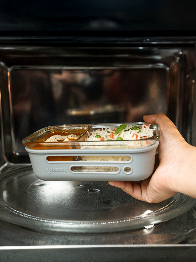 Dual Compartments Glass Lunch Box For Office with Air Tight Lid & Silicone Sleeve, 580ml (Mellow Mist)