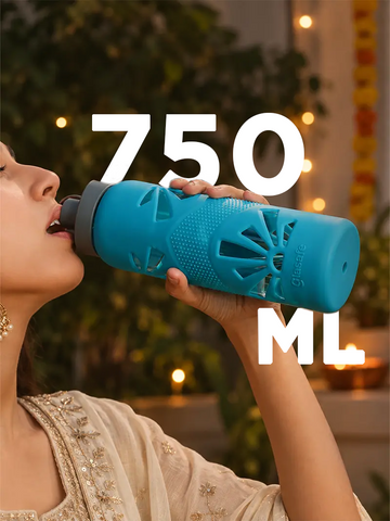 750ml Borosilicate Glass Water Bottle with Silicone Sleeve (Tranquil Teal) - Glasafe Clear Grip