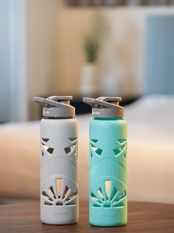 Set of 2 Borosilicate Glass Water Bottle with Protective Silicone Sleeve, 750ml (Green, Grey)