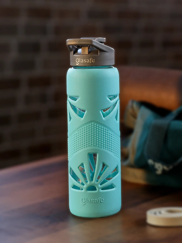 Borosilicate Glass Water Bottle with Protective Silicone Cover, 750ml (Mellow Mist)