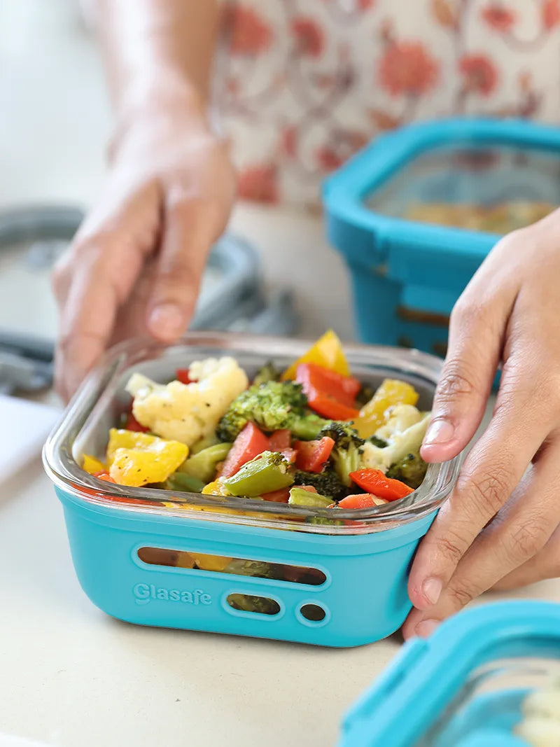 Glass Tiffin Box for Office with Airtight Glass Lid & Silicone Sleeve, 520ml